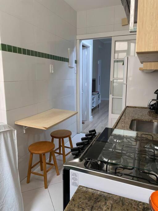 Apartemen Cantinho Da Vic E Cris
